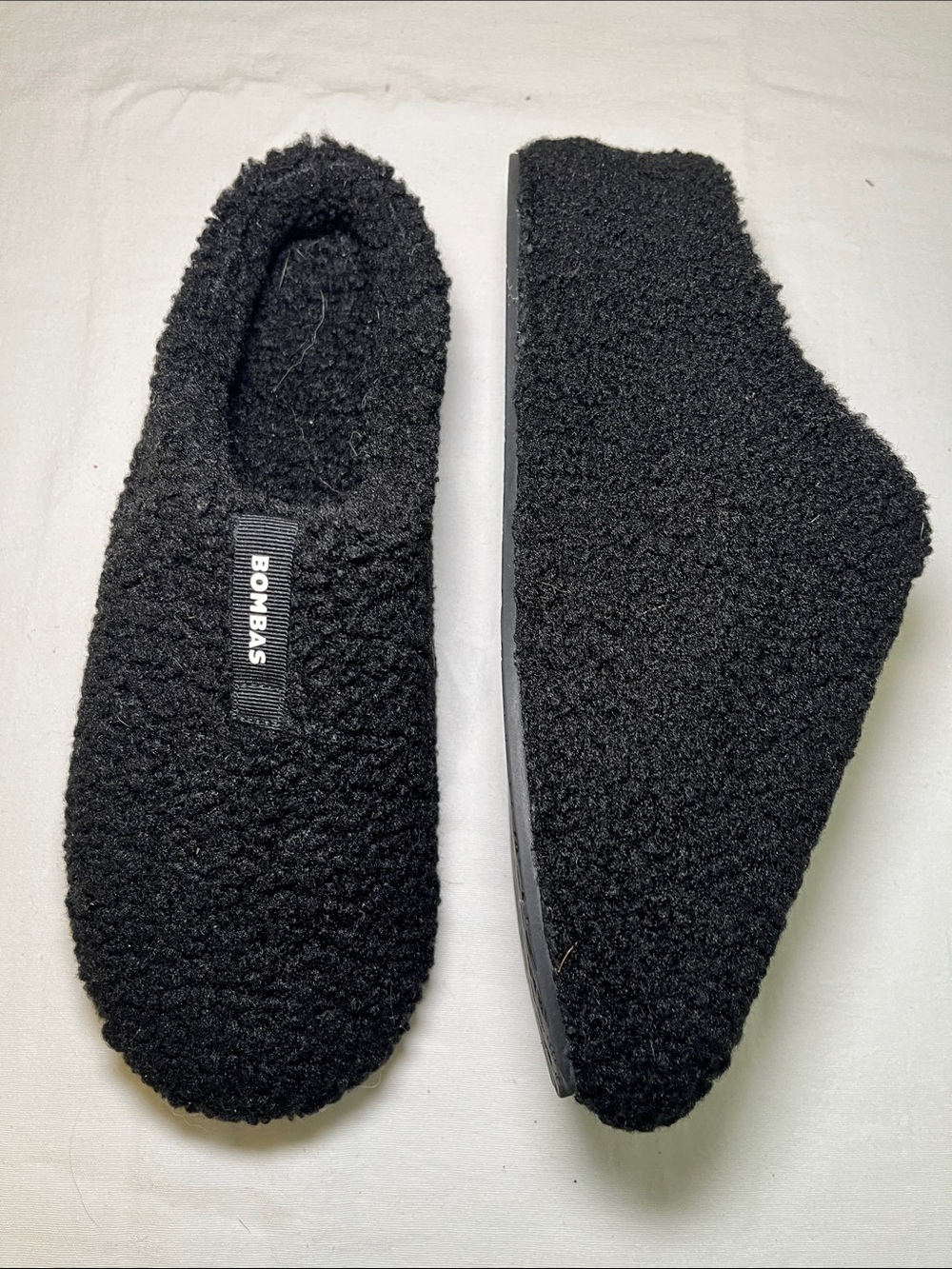 Bombas Black Sherpa Slip-On Comfort Loafers - Picture 7 of 12